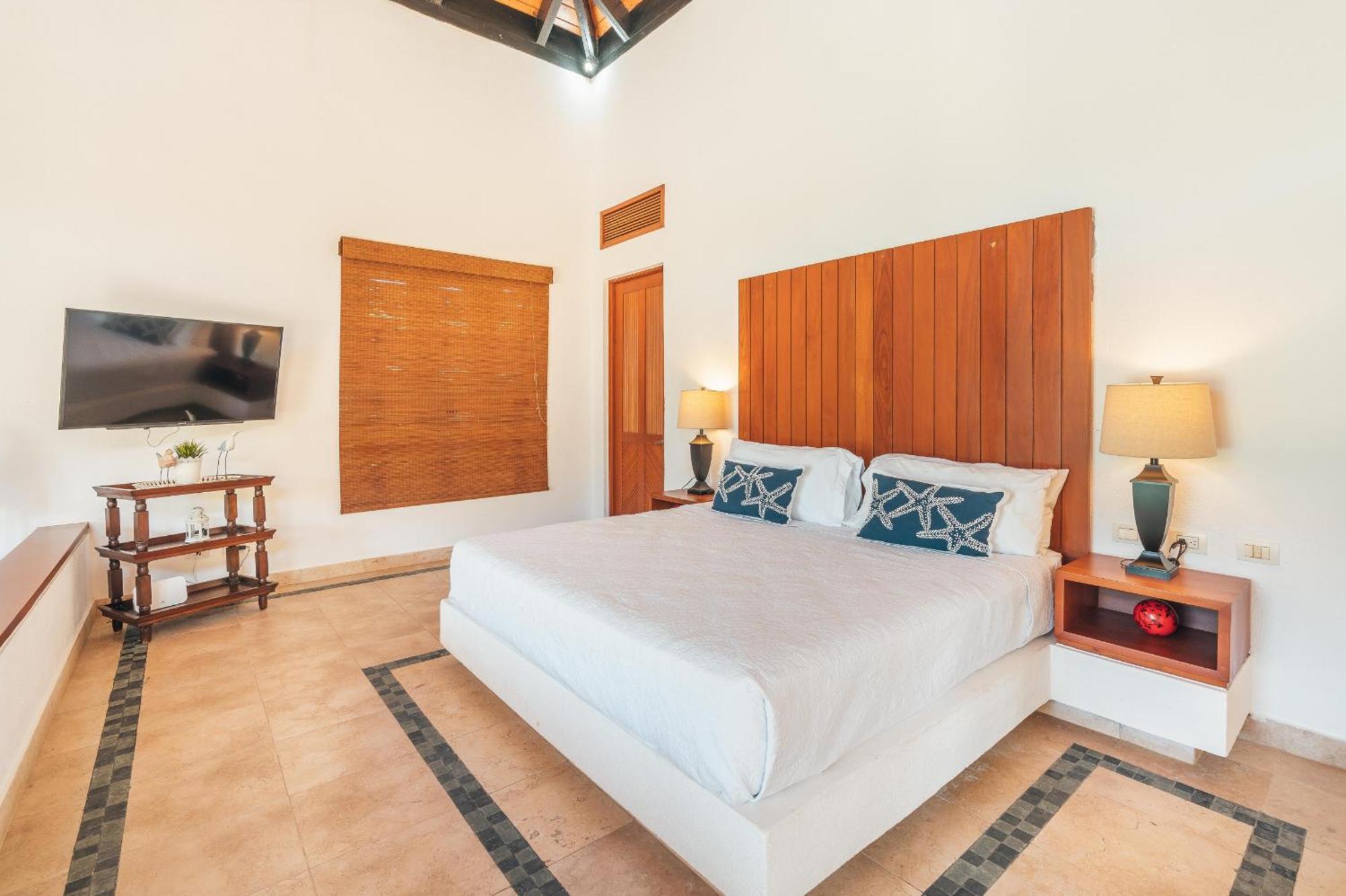 Lux 1bed Cap Cana Pousada